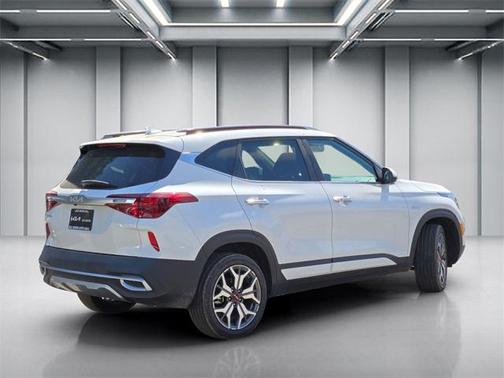 2022 Kia Seltos SX Turbo