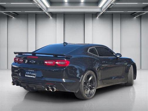 2020 Chevrolet Camaro RWD Coupe LT1