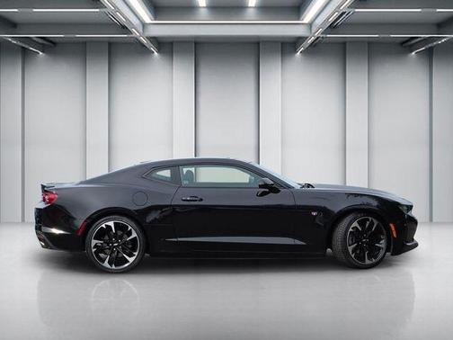Black 2021 Chevrolet Camaro 2LT