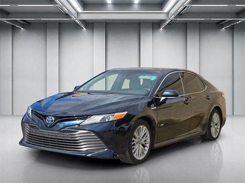 2018 Toyota Camry Hybrid XLE