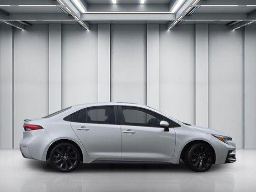 2024 Toyota Corolla XSE