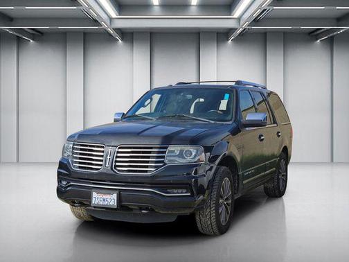 2015 Lincoln Navigator Base