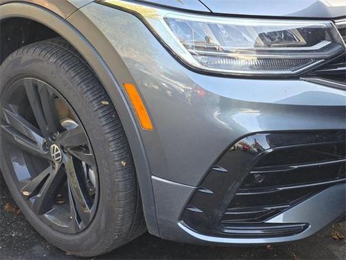 2024 Volkswagen Tiguan 2.0T SE R-Line Black 4MOTION