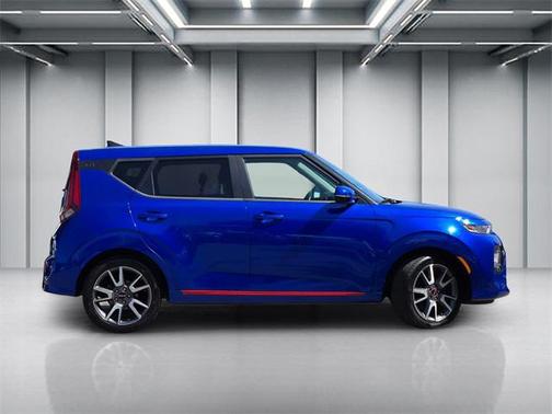 2022 Kia Soul GT-Line
