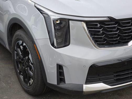 Wolf Gray 2024 Kia Sorento S