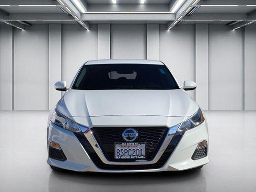 Glacier White 2020 Nissan Altima S FWD