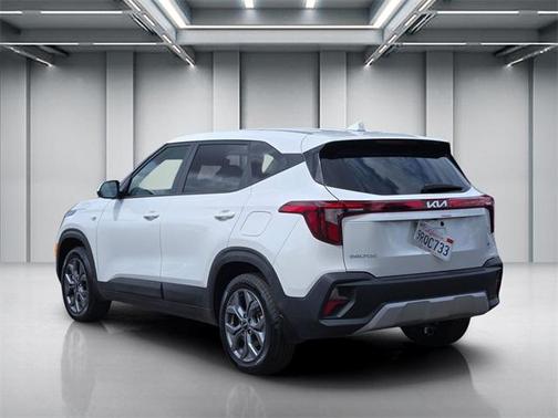 2025 Kia Seltos LX