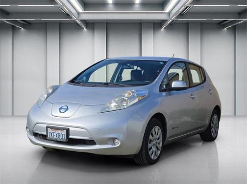 2015 Nissan Leaf S