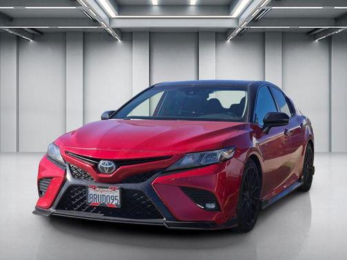 Midnight Black Metallic 2020 Toyota Camry TRD