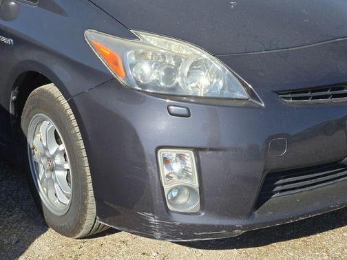 Winter Gray Metallic 2010 Toyota Prius V