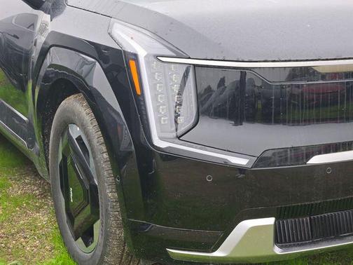 2026 Kia EV9 Land