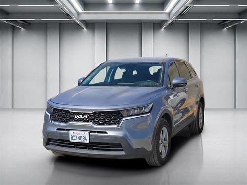2022 Kia Sorento LX