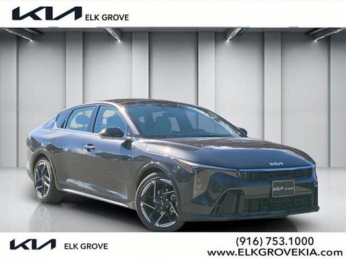 2025 Kia K4 GT-Line