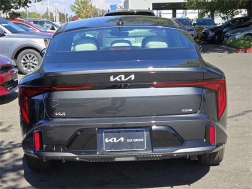 2025 Kia K4 GT-Line