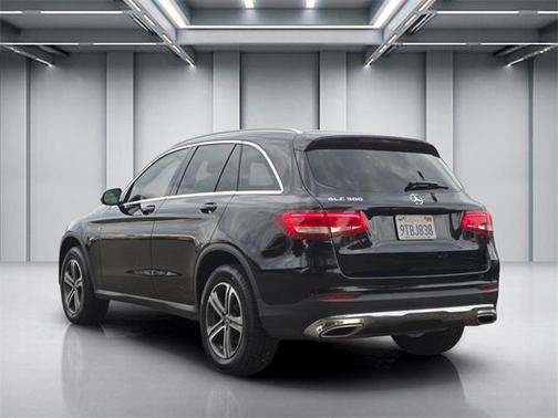 2019 Mercedes-Benz GLC 300 Base