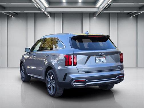 2023 Kia Sorento Hybrid EX