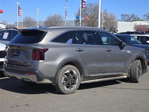 2025 Kia Sorento Hybrid EX