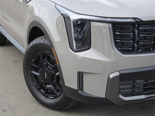 2024 Kia Sorento SX