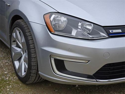 2015 Volkswagen e-Golf Limited Edition