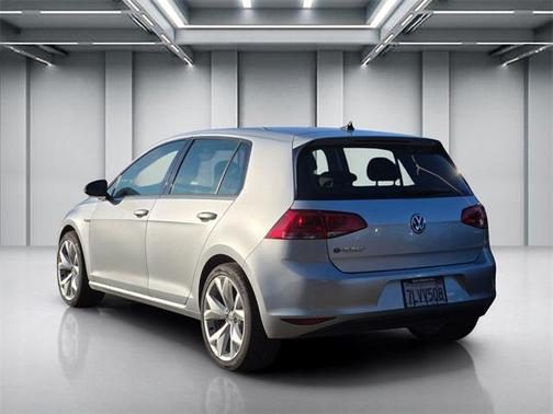 2015 Volkswagen e-Golf Limited Edition