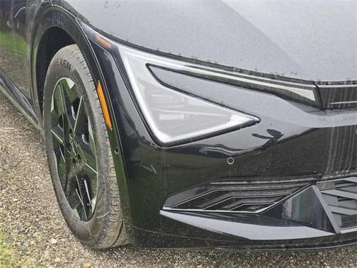 2025 Kia EV6 Wind
