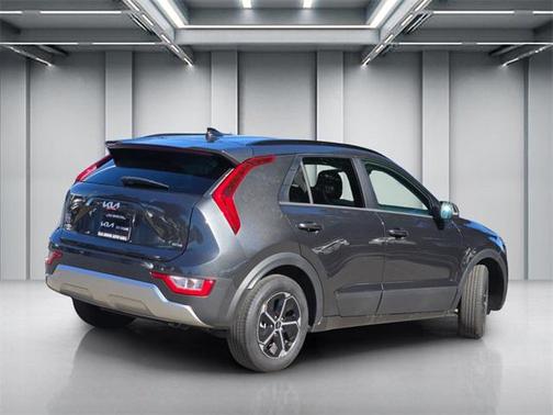 2025 Kia Niro EX