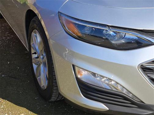 2020 Chevrolet Malibu FWD LT