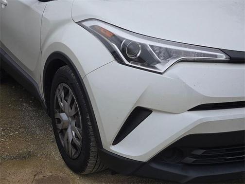 2019 Toyota C-HR LE