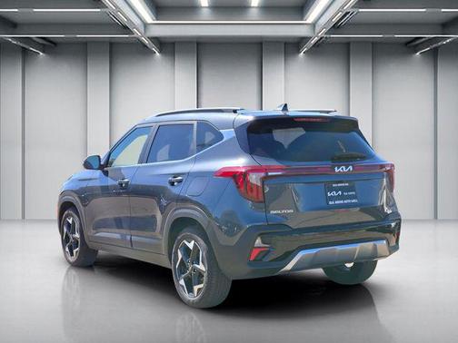 Gravity Gray 2025 Kia Seltos EX
