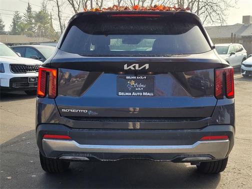 2025 Kia Sorento SX