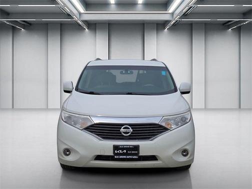 2014 Nissan Quest SV