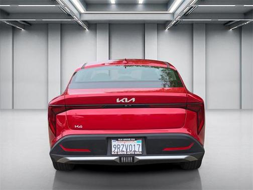 2025 Kia K4 EX