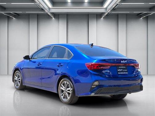 Deep Sea Blue 2024 Kia Forte LXS
