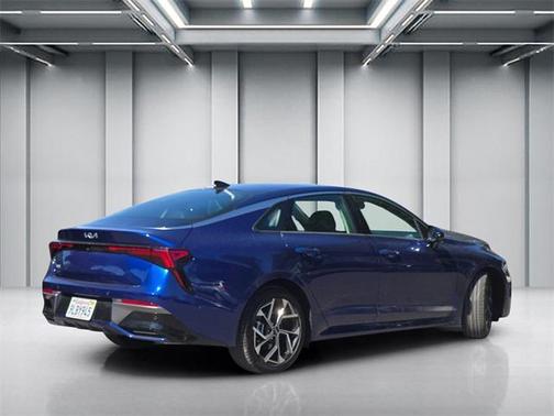 2025 Kia K5 EX