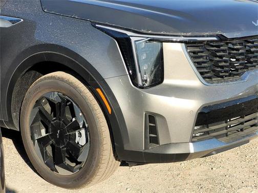 2025 Kia Sorento Hybrid EX