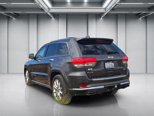 2016 Jeep Grand Cherokee Summit
