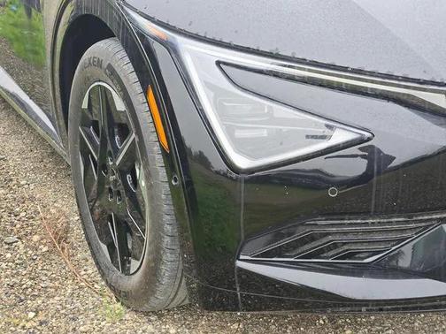 2025 Kia EV6 Wind
