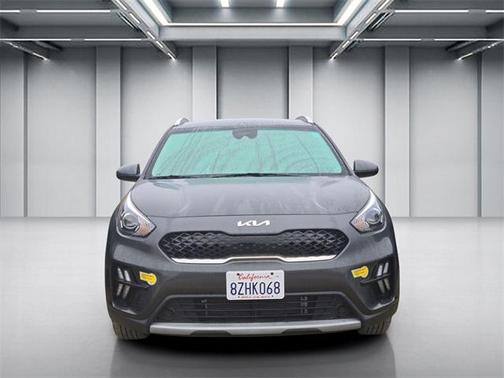 2022 Kia Niro LXS