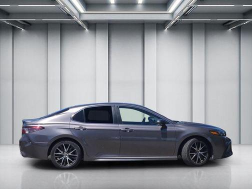 Predawn Gray Mica 2023 Toyota Camry SE