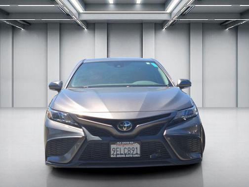 Predawn Gray Mica 2023 Toyota Camry SE