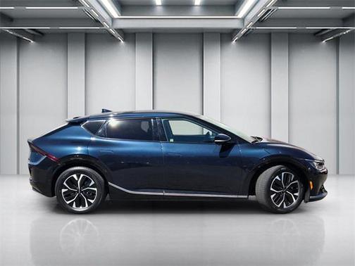 2023 Kia EV6 Wind
