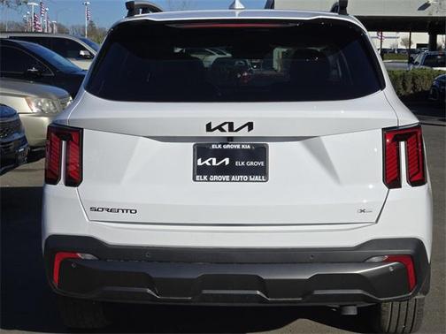 2025 Kia Sorento SX