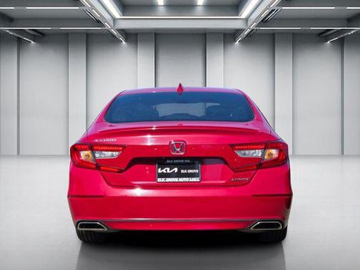 Radiant Red Metallic 2018 Honda Accord Sport