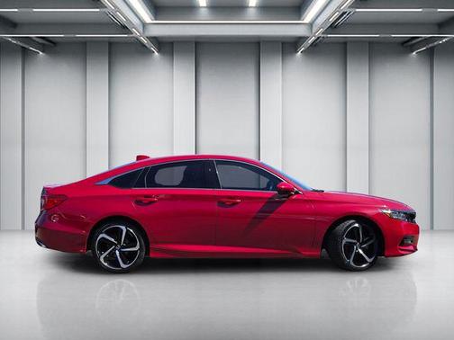 Radiant Red Metallic 2018 Honda Accord Sport