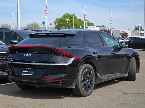 Ebony Black 2025 Kia EV6 Wind