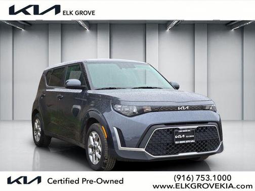 Gray 2024 Kia Soul LX
