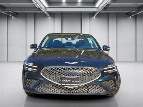 2022 Genesis G70 2.0T AWD
