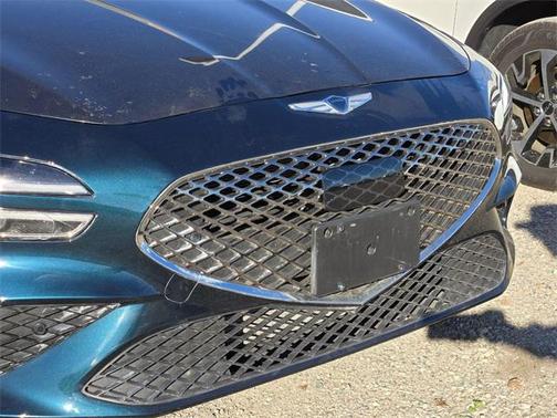 2022 Genesis G70 2.0T AWD