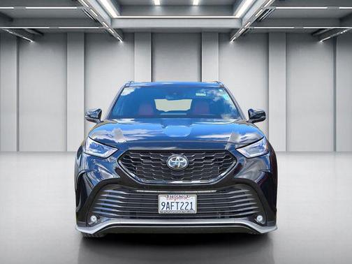 2022 Toyota Highlander XSE
