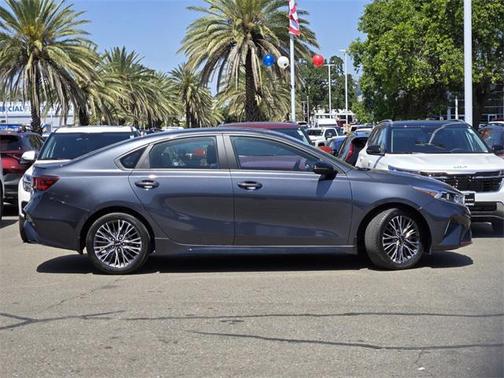 2024 Kia Forte GT-Line
